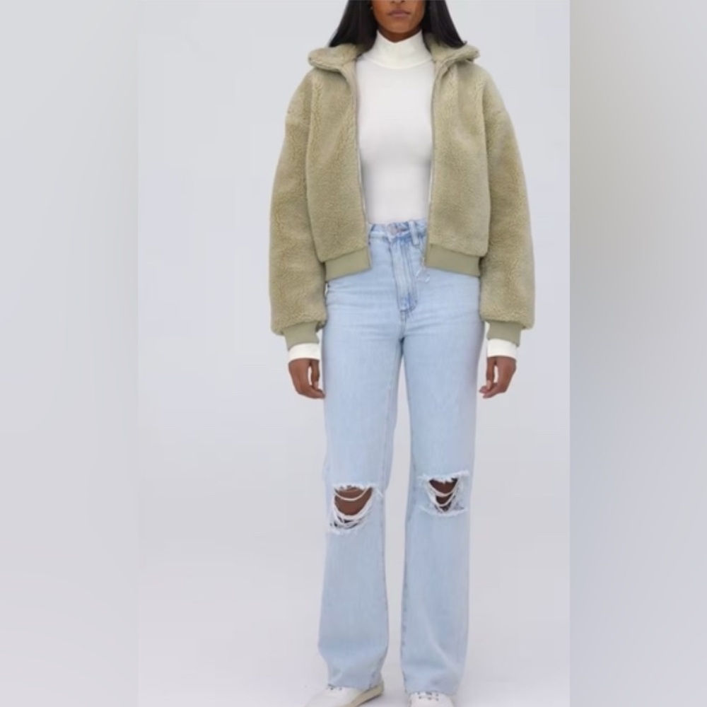 NWT WEWOREWHAT Teddy Sherpa Bomber jacket small cozy winter staple off duty